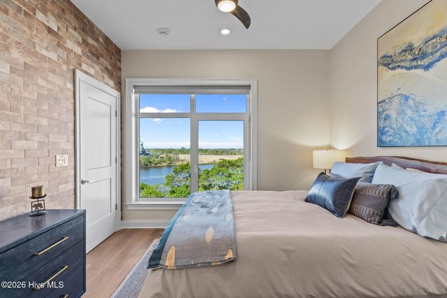 10 Grace Street Apt 604, Wilmington, NC 28401