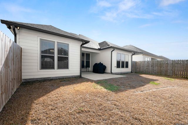 11681 Hideaway St, Denham Springs, LA 70726