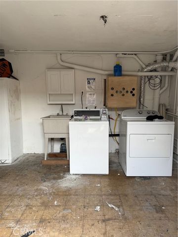 1170 E 55th, Long Beach, CA 90805