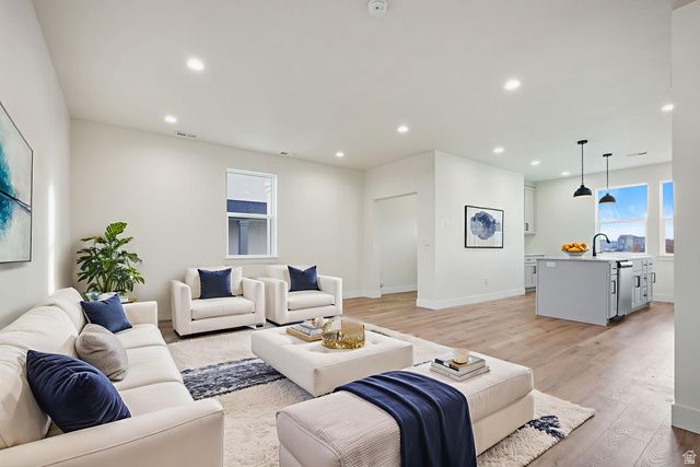 845 S GREENWAY, Springville, UT 84663