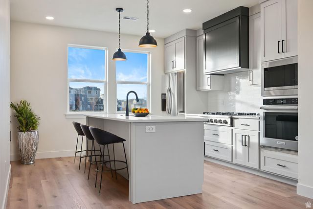 845 S GREENWAY, Springville, UT 84663