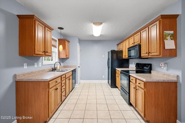 2073 Osprey Cove, Shelbyville, KY 40065