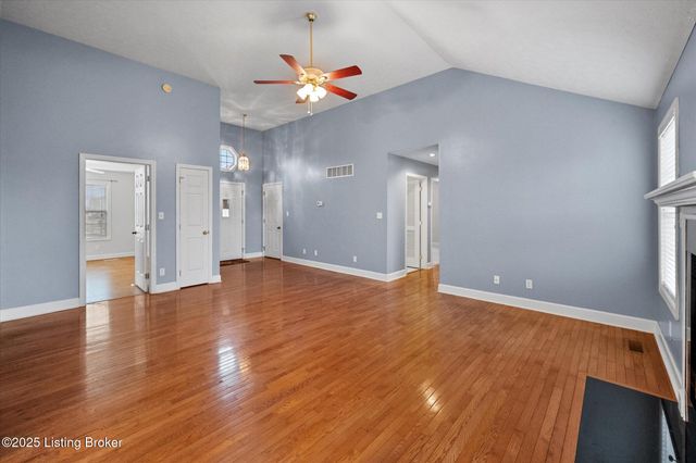 2073 Osprey Cove, Shelbyville, KY 40065