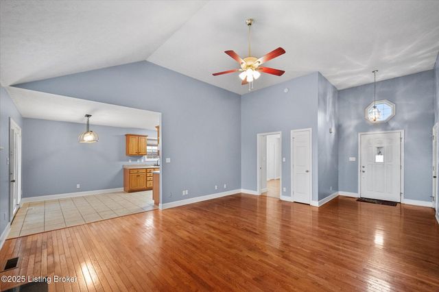 2073 Osprey Cove, Shelbyville, KY 40065