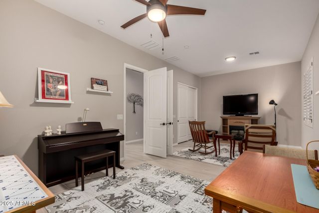 31609 N 41ST Place, Cave Creek, AZ 85331