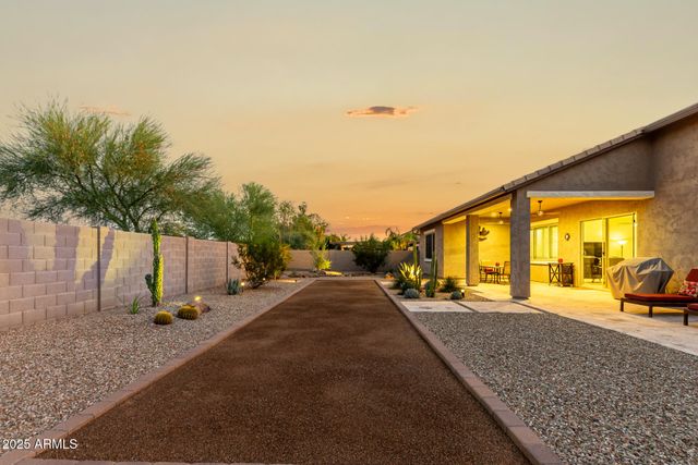 31609 N 41ST Place, Cave Creek, AZ 85331