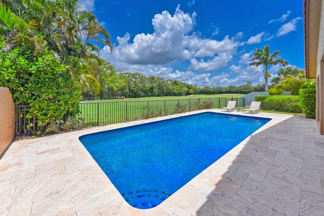 11204 Cloverleaf Circle, Boca Raton, FL 33428