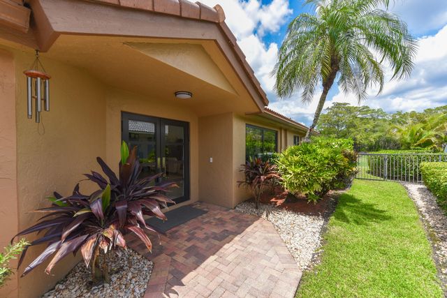 11204 Cloverleaf Circle, Boca Raton, FL 33428