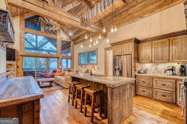 280 Point Of View Road 15, Blue Ridge, GA 30513