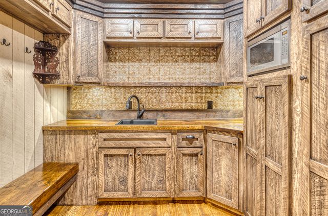 280 Point Of View Road 15, Blue Ridge, GA 30513