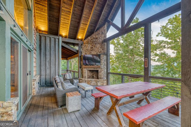 280 Point Of View Road 15, Blue Ridge, GA 30513