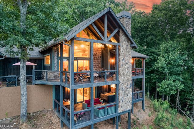 280 Point Of View Road 15, Blue Ridge, GA 30513