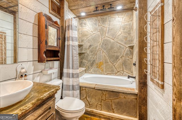 280 Point Of View Road 15, Blue Ridge, GA 30513