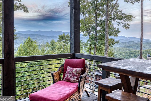 280 Point Of View Road 15, Blue Ridge, GA 30513