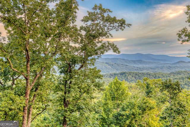280 Point Of View Road 15, Blue Ridge, GA 30513