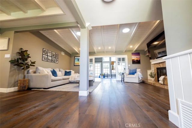 13591 Flint, Santa Ana, CA 92705