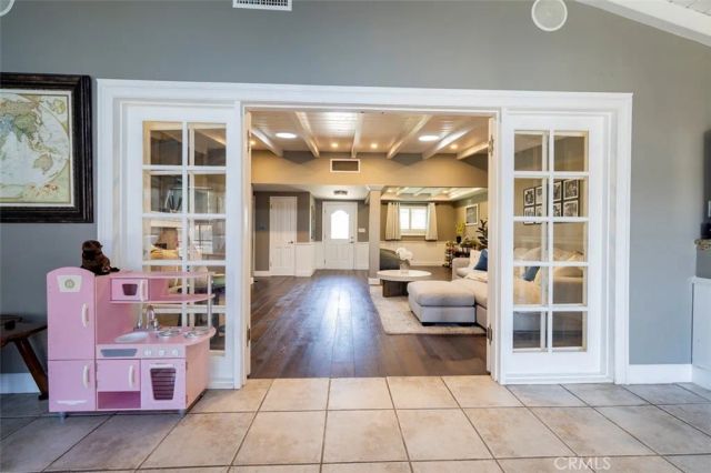 13591 Flint, Santa Ana, CA 92705