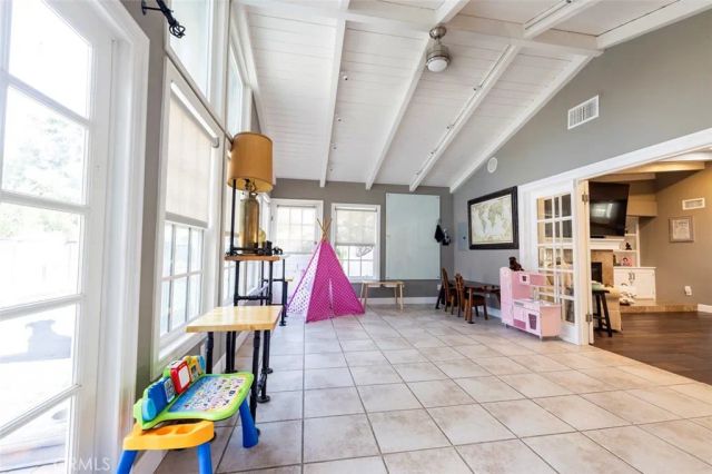 13591 Flint, Santa Ana, CA 92705