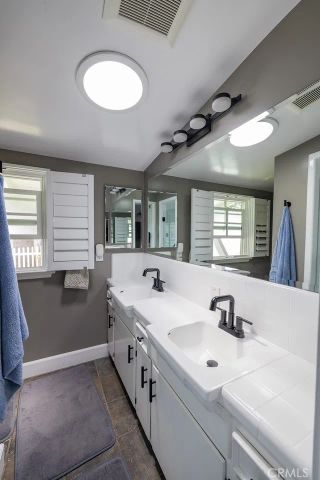 13591 Flint, Santa Ana, CA 92705