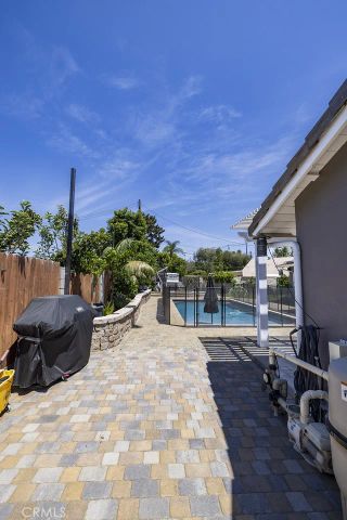 13591 Flint, Santa Ana, CA 92705