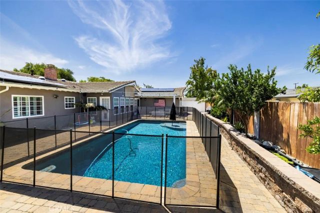 13591 Flint, Santa Ana, CA 92705