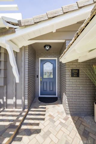 13591 Flint, Santa Ana, CA 92705