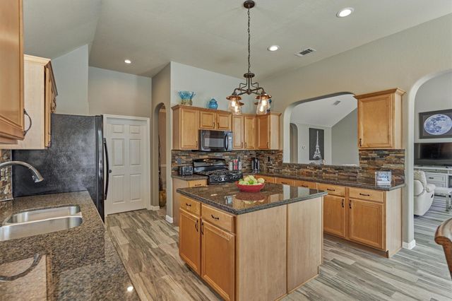 7411 Nicholforest Lane, Spring, TX 77389