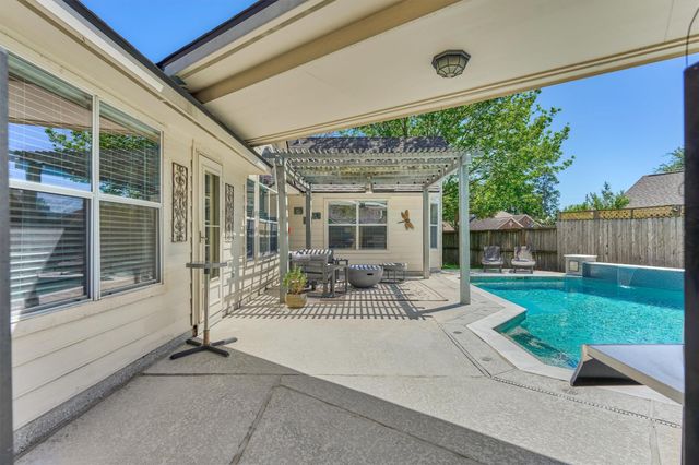 7411 Nicholforest Lane, Spring, TX 77389