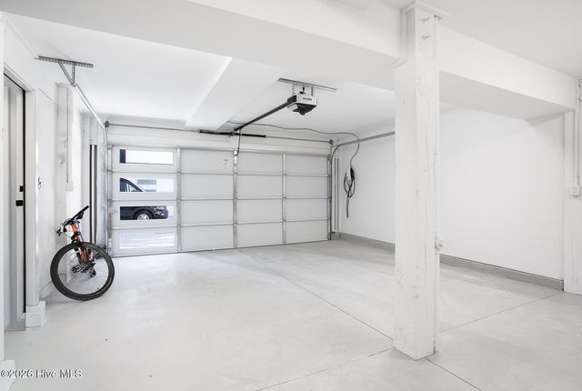 8 E Columbia Street E B, Wrightsville Beach, NC 28480