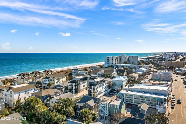 8 E Columbia Street E B, Wrightsville Beach, NC 28480