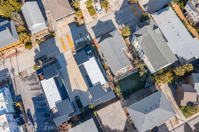 8 E Columbia Street E B, Wrightsville Beach, NC 28480