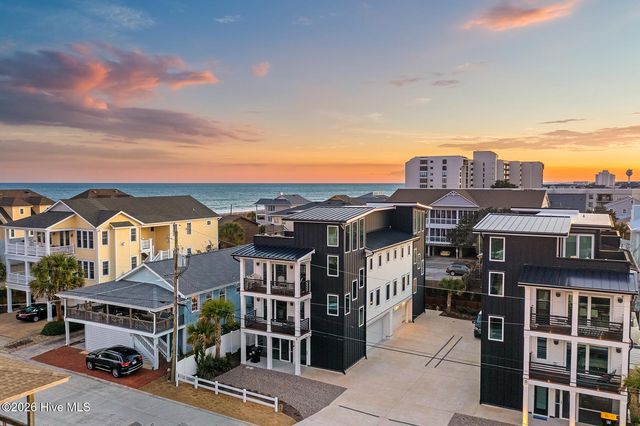 8 E Columbia Street E B, Wrightsville Beach, NC 28480