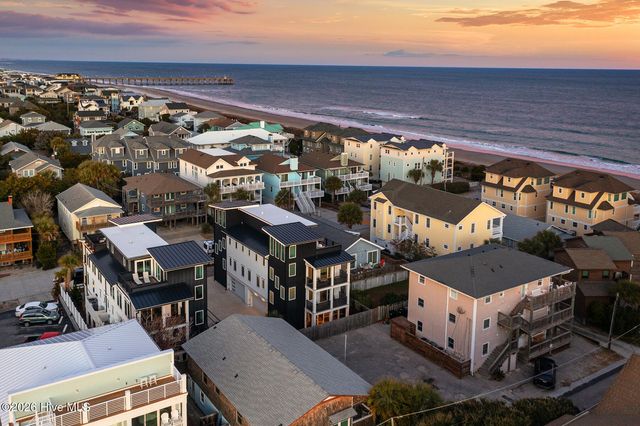 8 E Columbia Street E B, Wrightsville Beach, NC 28480