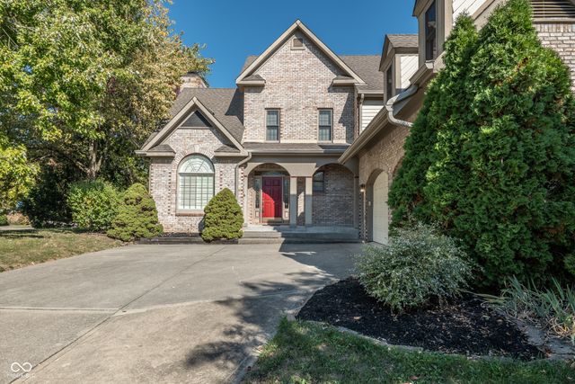 7489 Oakland Hills Drive, Indianapolis, IN 46236