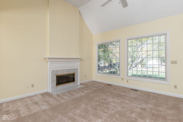 7489 Oakland Hills Drive, Indianapolis, IN 46236