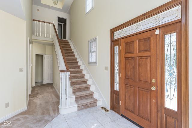 7489 Oakland Hills Drive, Indianapolis, IN 46236