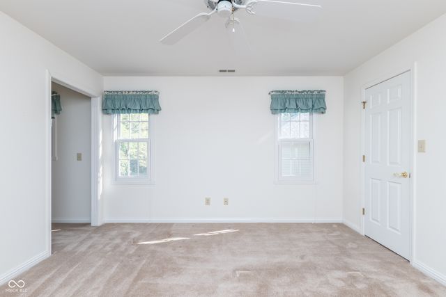 7489 Oakland Hills Drive, Indianapolis, IN 46236