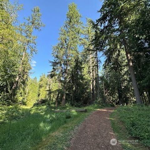 1928 218th Lane SE, Sammamish, WA 98075
