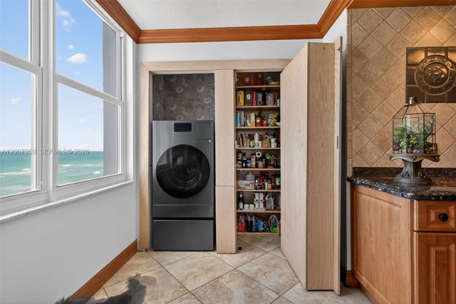 2751 S Ocean Drive 504S, Hollywood, FL 33019
