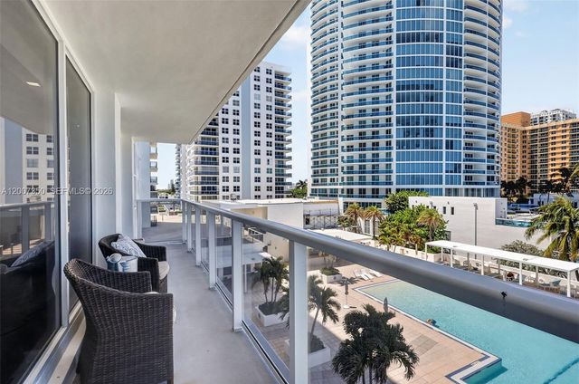 2751 S Ocean Drive 504S, Hollywood, FL 33019