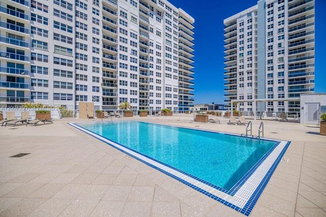 2751 S Ocean Drive 504S, Hollywood, FL 33019