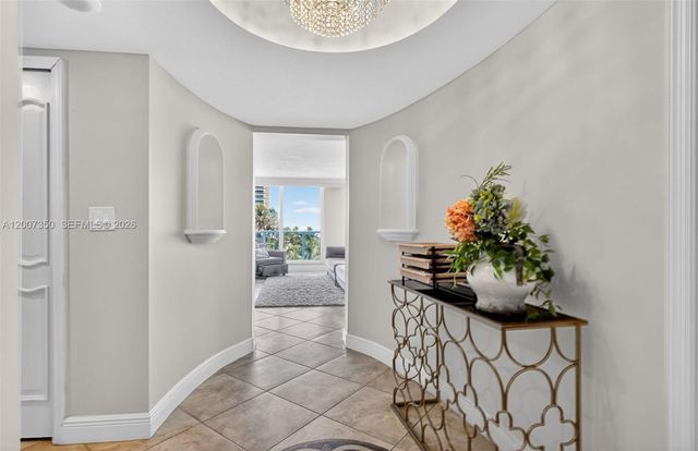 2751 S Ocean Drive 504S, Hollywood, FL 33019