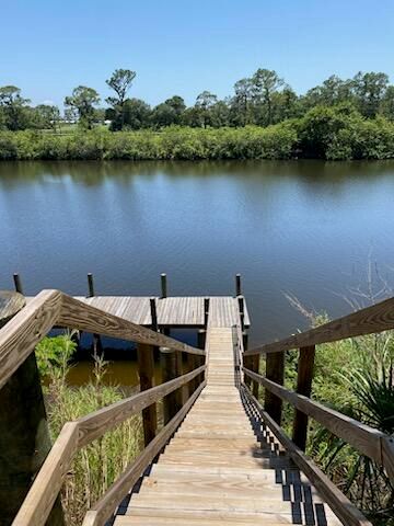 10124 SW Hemingway Terrace, Palm City, FL 34990