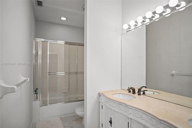 7759 La Corniche Cir, Boca Raton, FL 33433