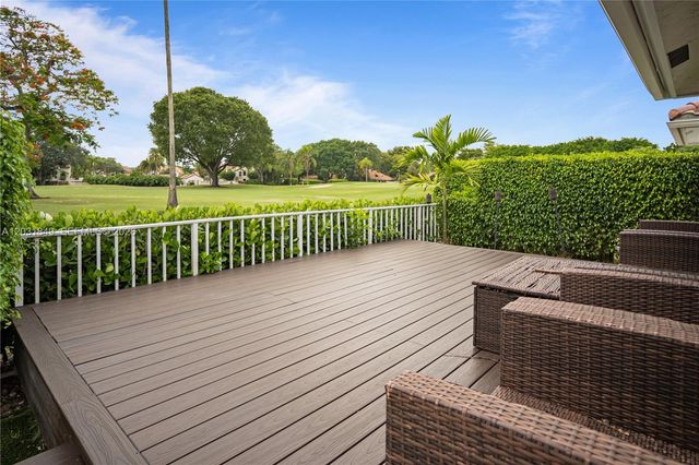 7759 La Corniche Cir, Boca Raton, FL 33433