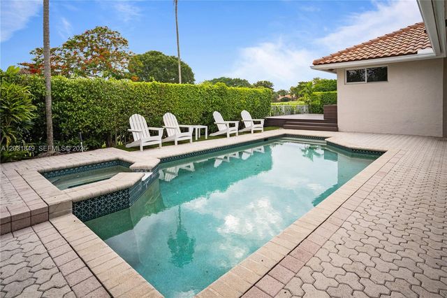 7759 La Corniche Cir, Boca Raton, FL 33433