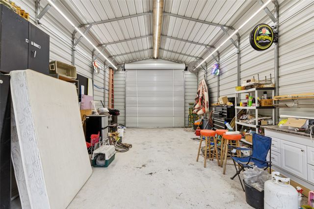 2805 Rockwood Drive, Granbury, TX 76048