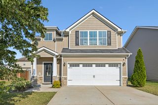 1740 Sunray Dr, Murfreesboro, TN 37127