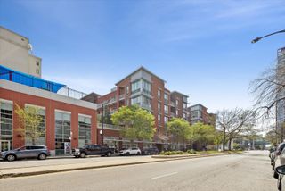 2025 S Indiana Avenue 209, Chicago, IL 60616