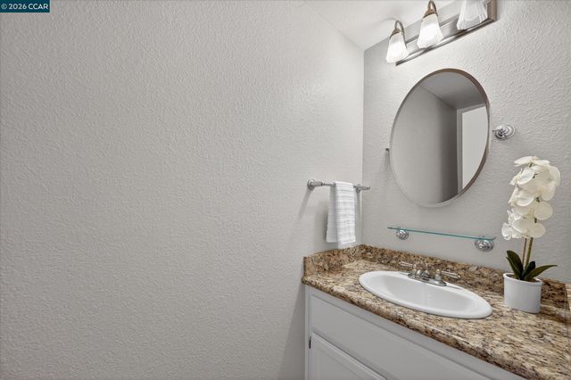 1358 Walden Rd, Walnut Creek, CA 94597